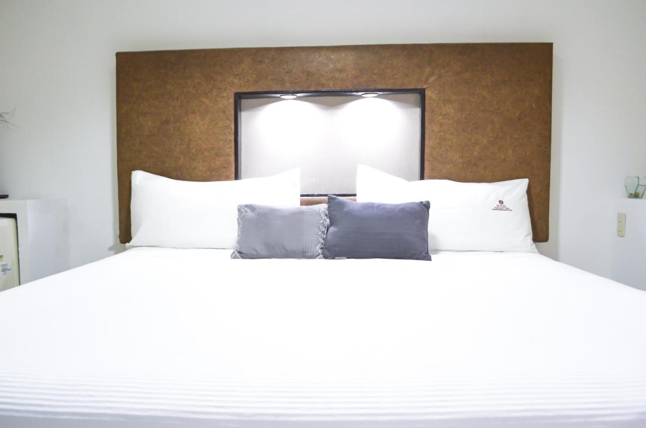 Hotel Paraiso Inn Tehuacán エクステリア 写真