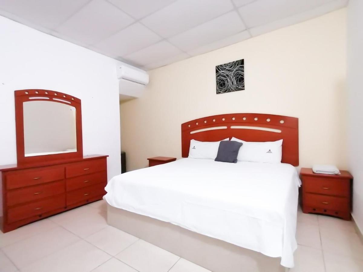 Hotel Paraiso Inn Tehuacán エクステリア 写真