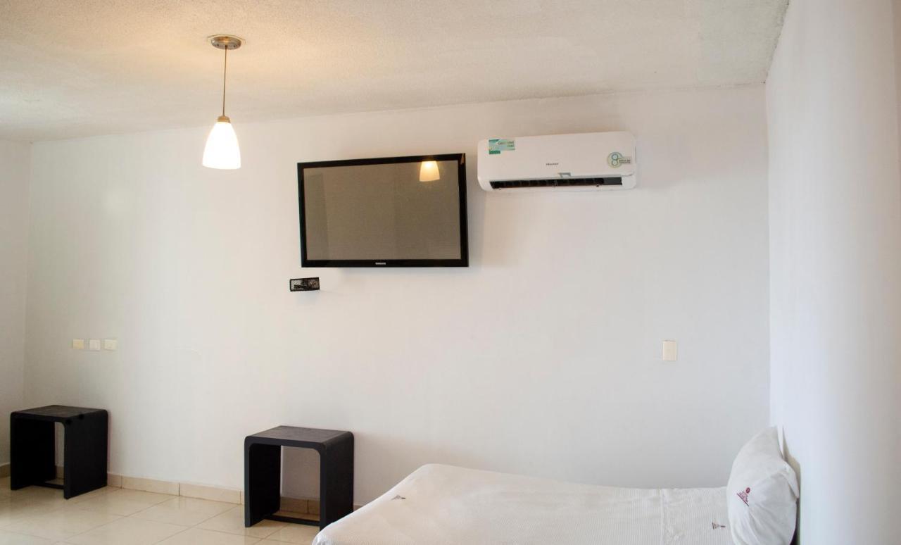 Hotel Paraiso Inn Tehuacán エクステリア 写真