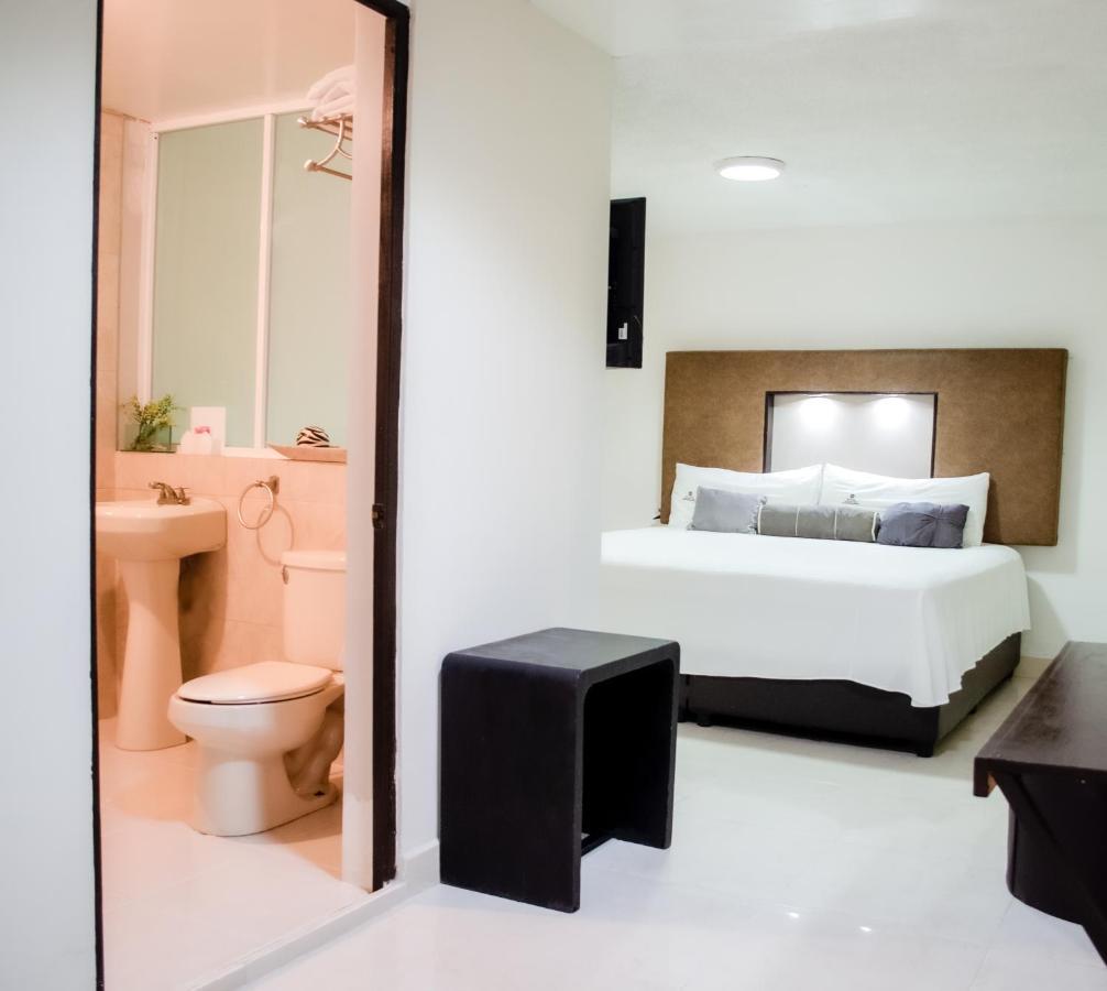 Hotel Paraiso Inn Tehuacán エクステリア 写真