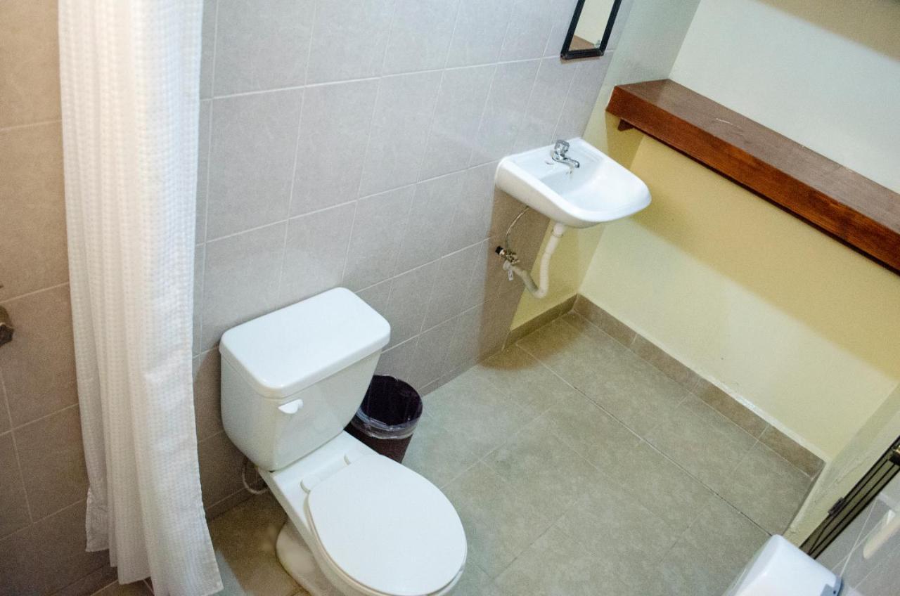 Hotel Paraiso Inn Tehuacán エクステリア 写真