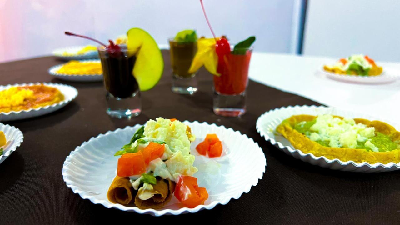 Hotel Paraiso Inn Tehuacán エクステリア 写真