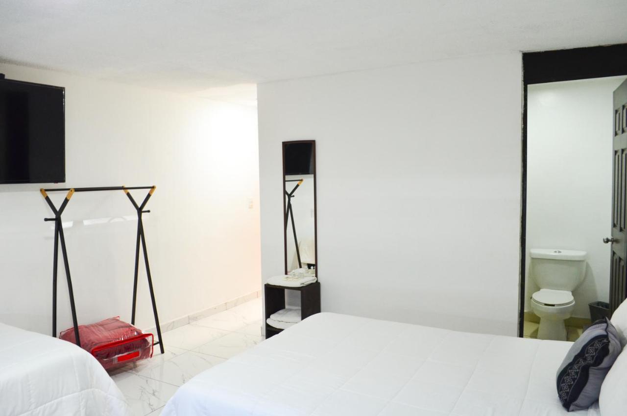 Hotel Paraiso Inn Tehuacán エクステリア 写真